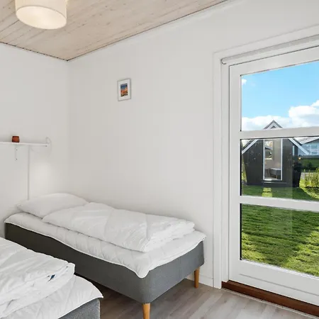 2 Bedroom Pet Friendly In Juelsminde Tatil Evi